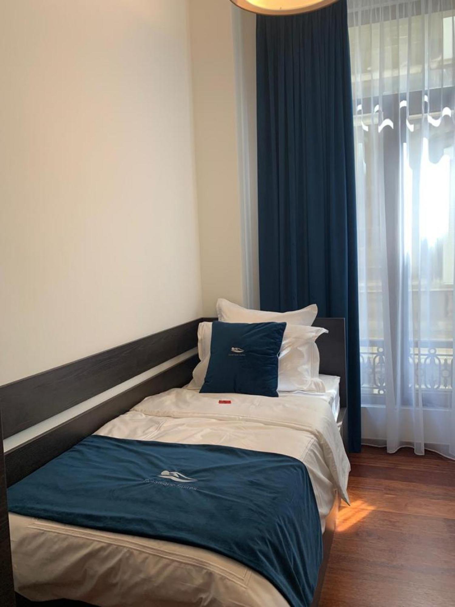 Botanique Suites Airbnb, Antwerpen Værelse billede